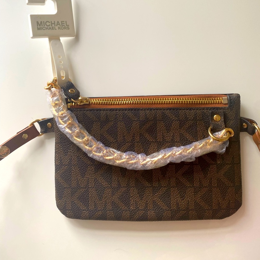 FINAL SALE 🎉 michael kors fanny pack